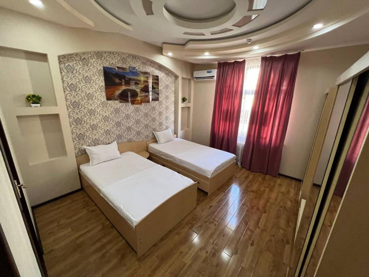 Alisher Hotel By Shosh Tashkent Bagian luar foto