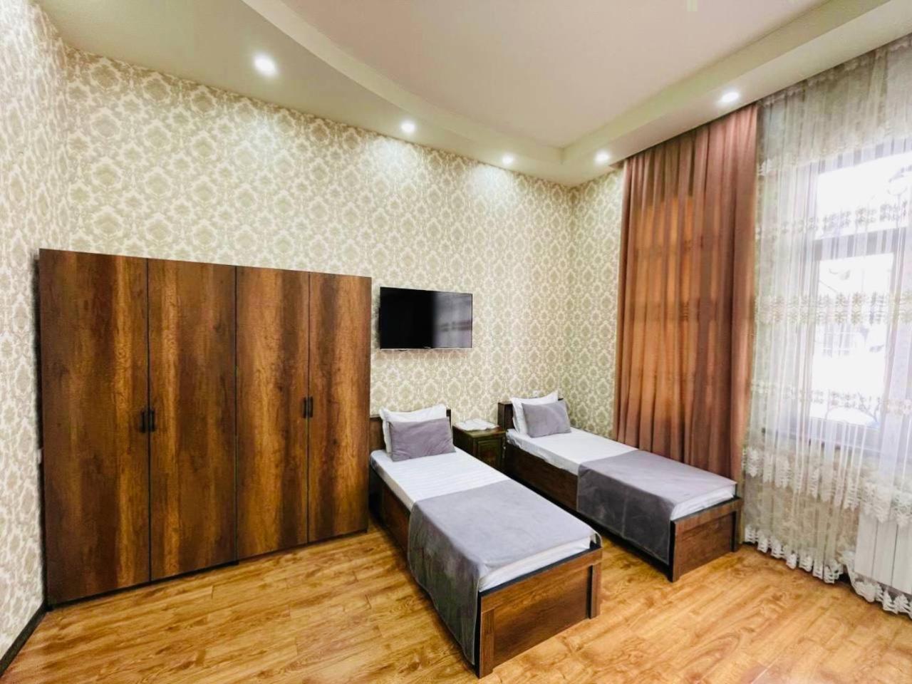 Alisher Hotel By Shosh Tashkent Bagian luar foto
