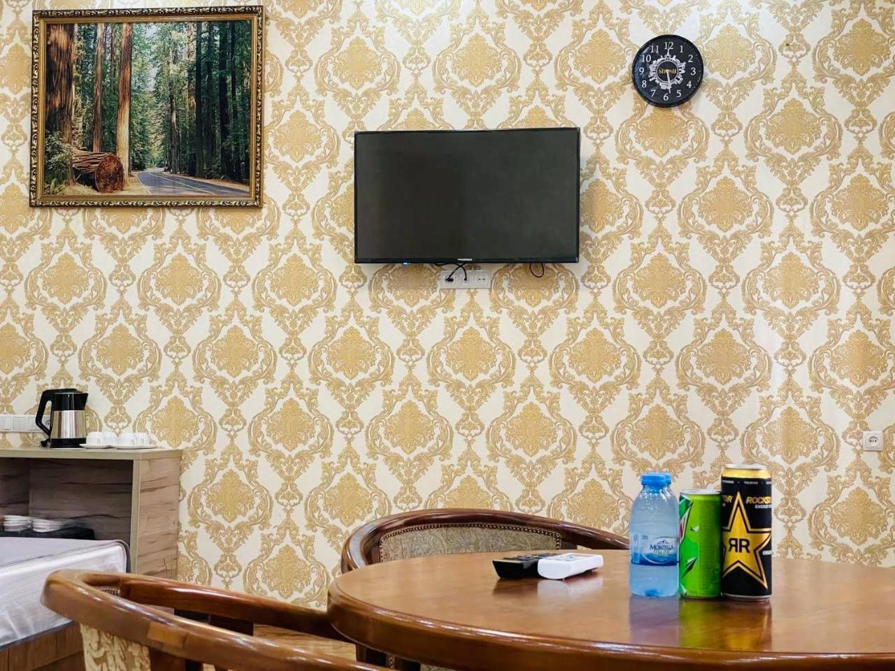 Alisher Hotel By Shosh Tashkent Bagian luar foto